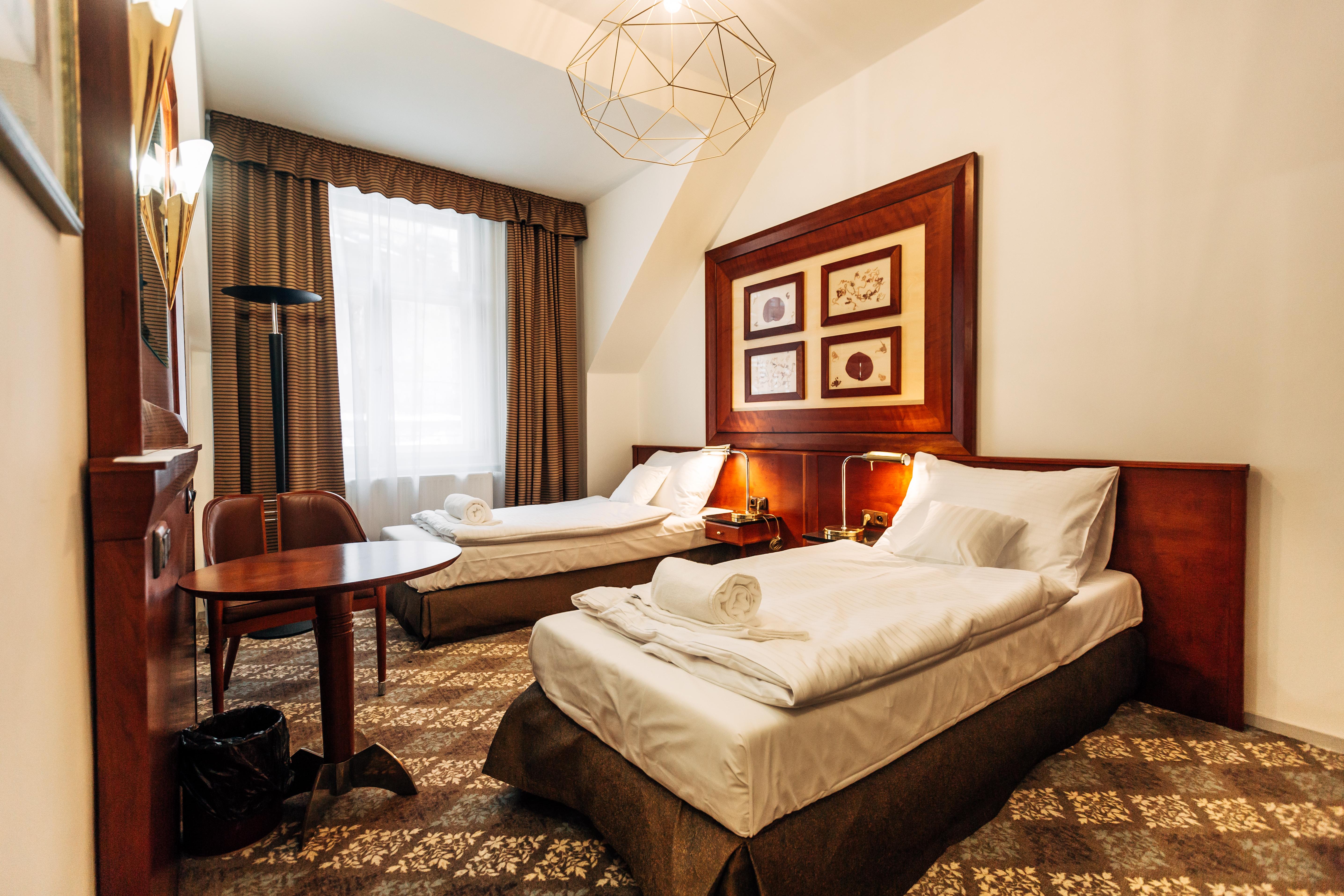 Hotel Kucera Karlovy Vary Extérieur photo